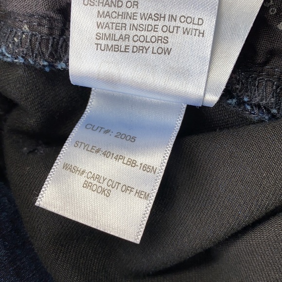 Articles of Society Dark Blue Carly Cut Off Hem Skinny Jeans Size 26 - Picture 12 of 12